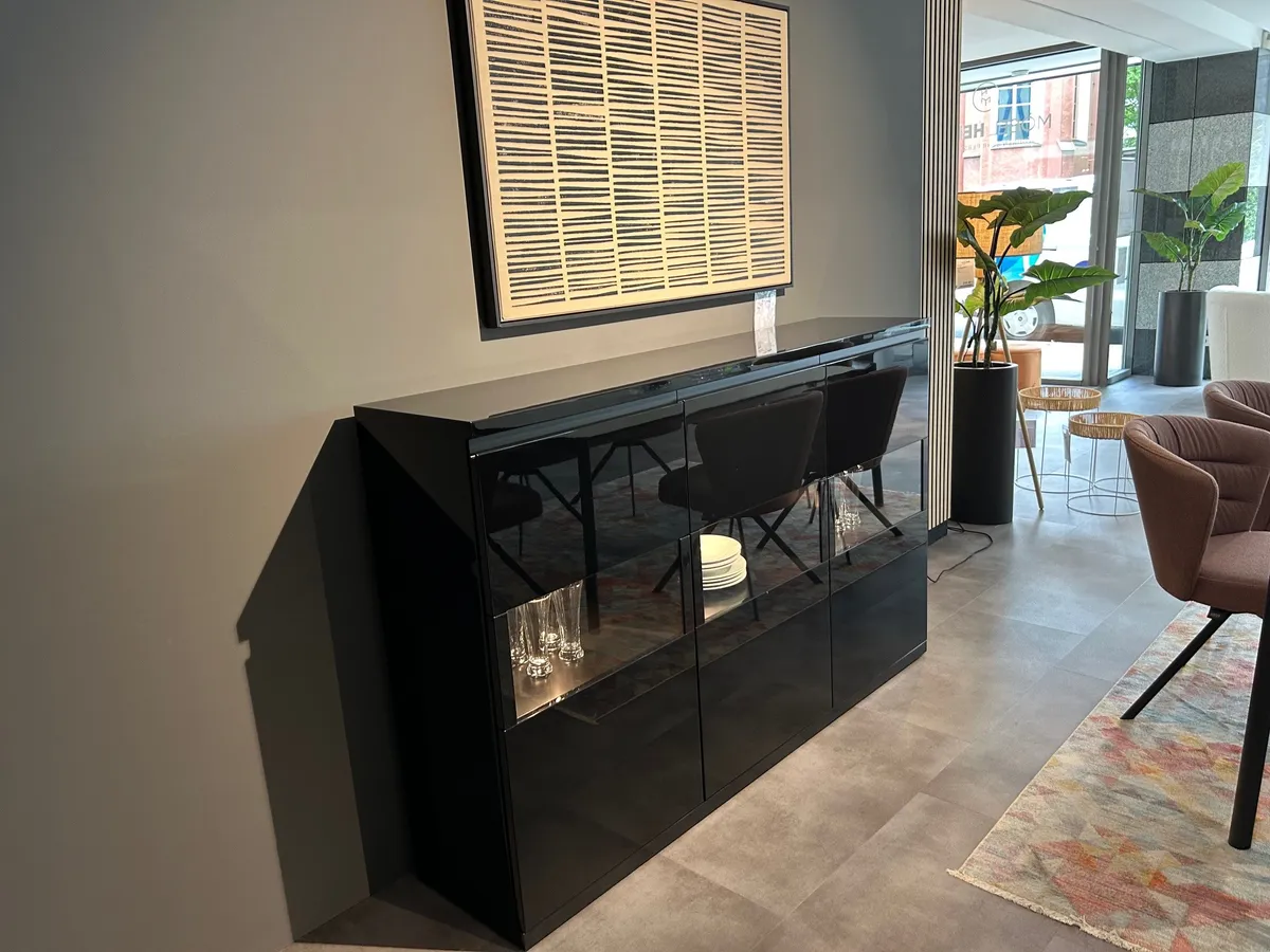 Highboard Fame